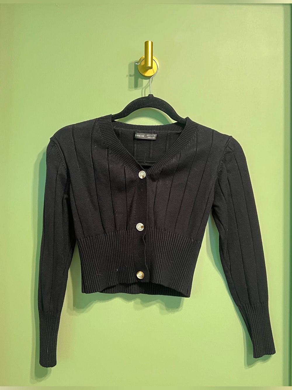 Black Ribbed Button-Front Women's Cropped Cardigan Sweater